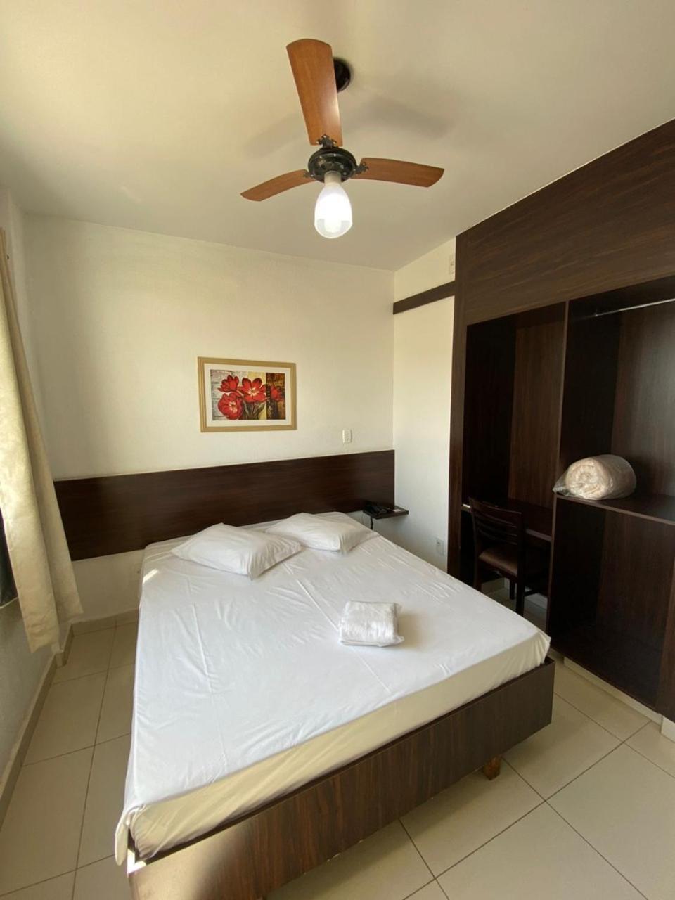 Hotel Rota Do Sol Patrocinio Exterior photo